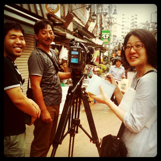 Je suis en plein tournage avec NHK