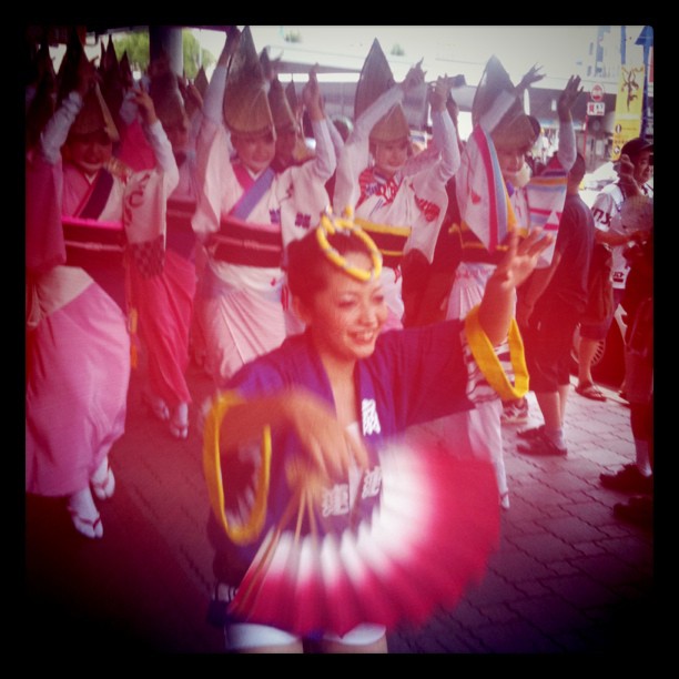 10h à Tokushima, les 4 jours d’Awa Odori commencent !!!