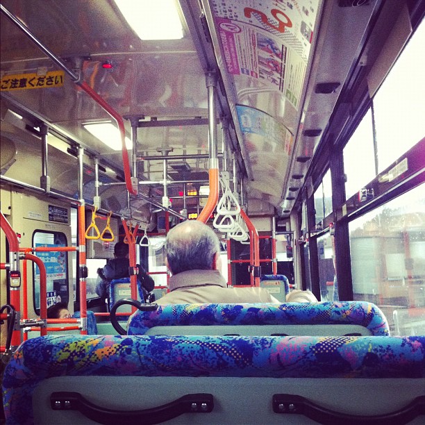 Je n’aime pas le bus, mais en temps de pluie c’est différent…