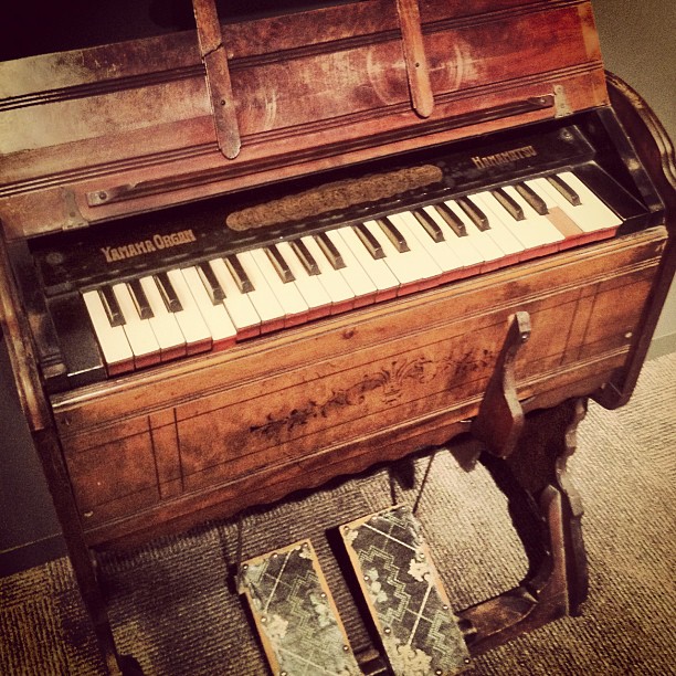 Un très vieil orgue Yamaha