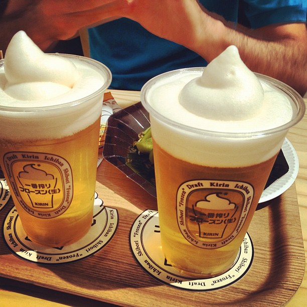 Glace + Bière = Frozen Beer ! Avec @daniel_vlj @elliatab