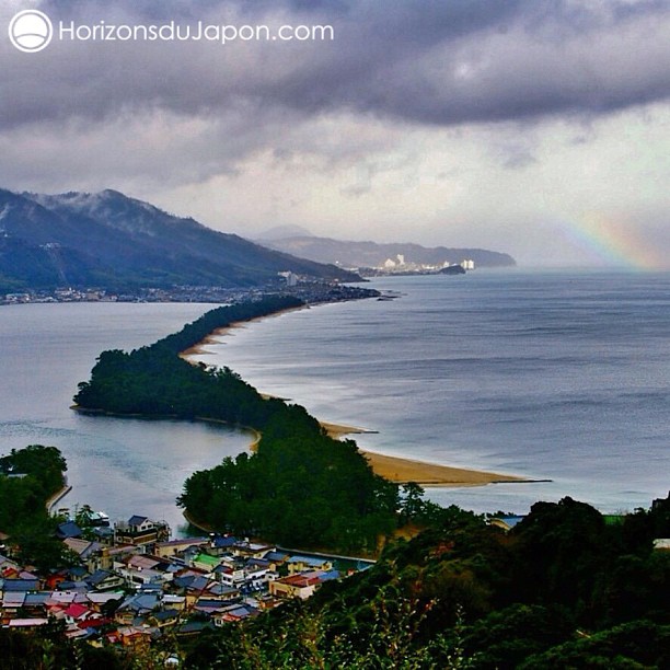 La célèbre vue sur Amanohashidate