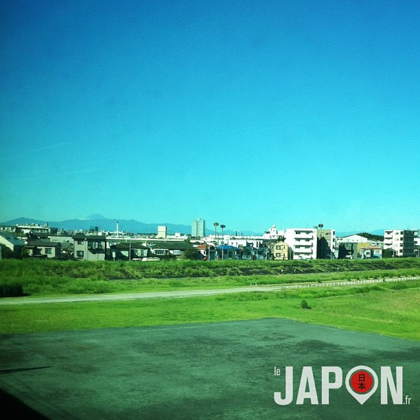 Belle journée Tokyo Safari qui s’annonce avec le Mont Fuji en fond :)