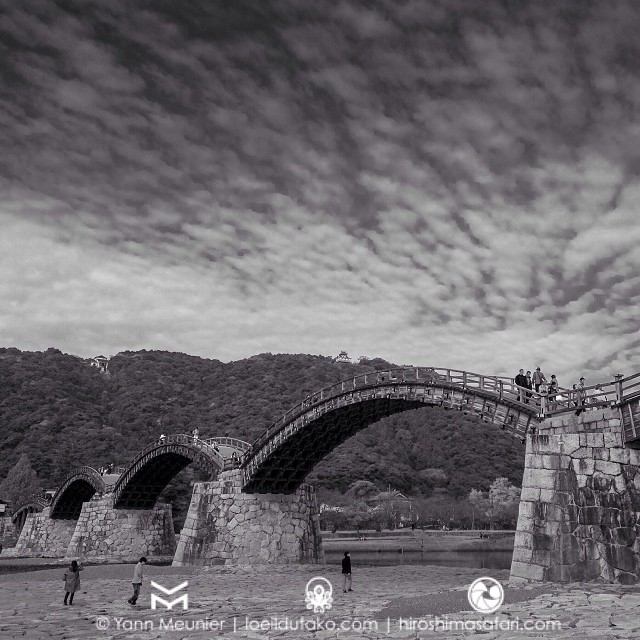 Sur le pontà 5 arches  d’Iwakuni on ne peut pas y danser en rond :)