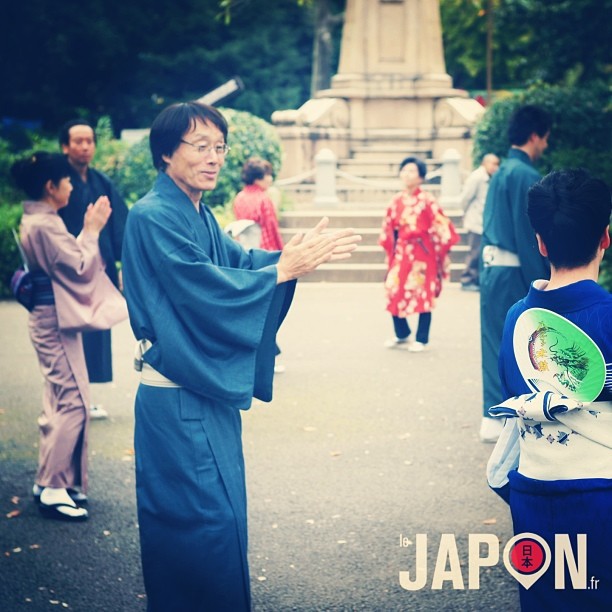 Et si l’on allait danser au parc de Ueno ?