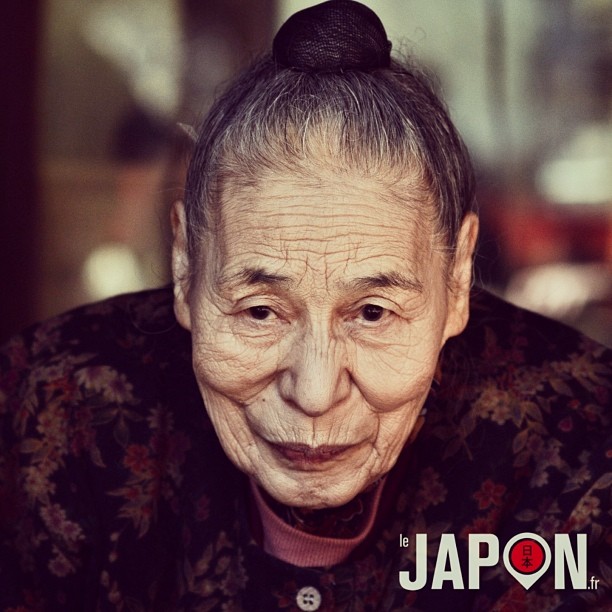 Petite grand-mère japonaise sortie de l’univers de Miyazaki :)