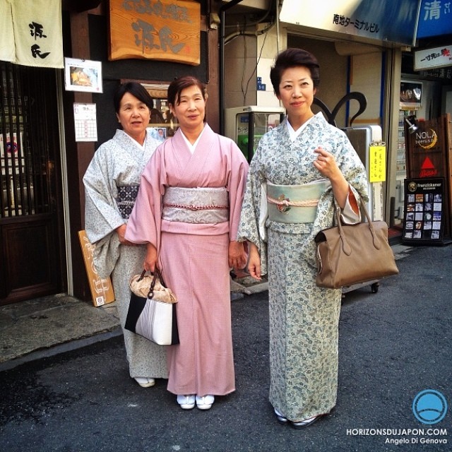 On aperçoit régulièrement des Japonaises en Kimono aussi à Osaka