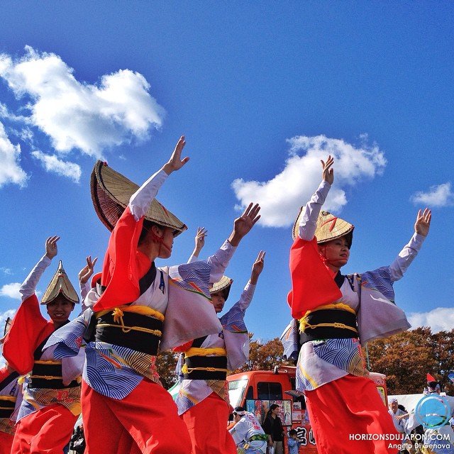 L’Awa Odori s’invite à Osaka