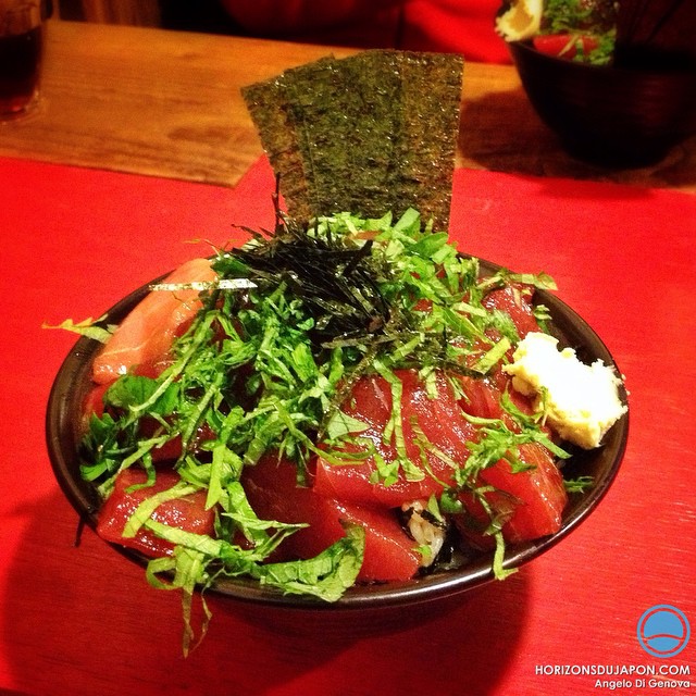 Simple, généreux, pas cher : un des meilleurs bols de thon d’Osaka !