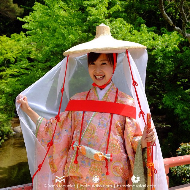 Beau temps et sourire radieux pendant l’hiroshima safari du jour :)