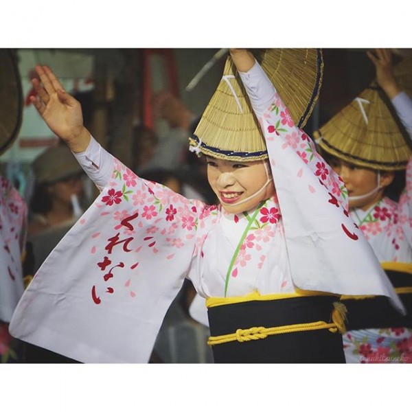 Koenji possède aussi un sympathique Awa-Odori