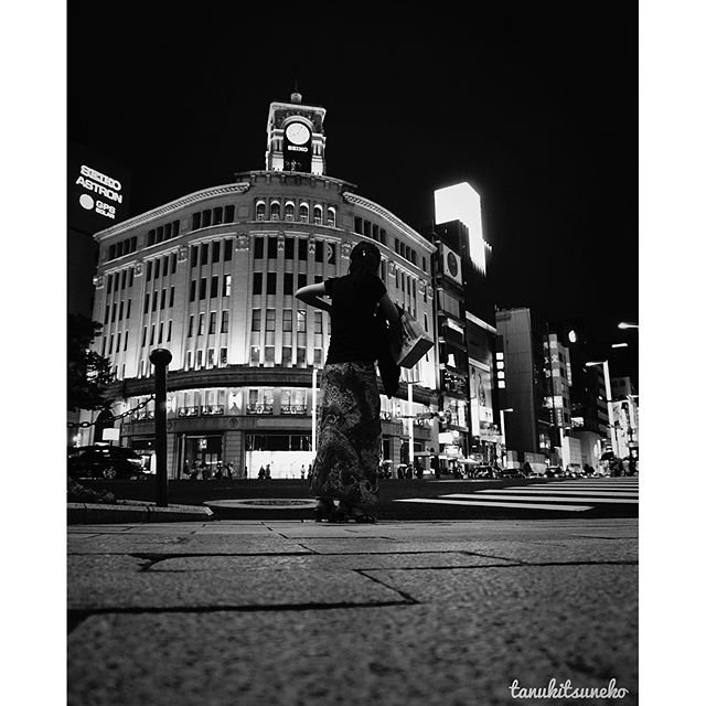 Ginza de nuit, c’est toujours un régal pour les yeux