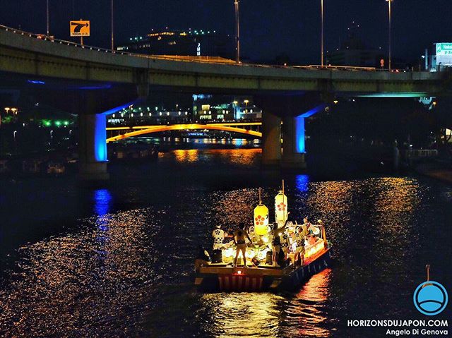 Procession aquatique