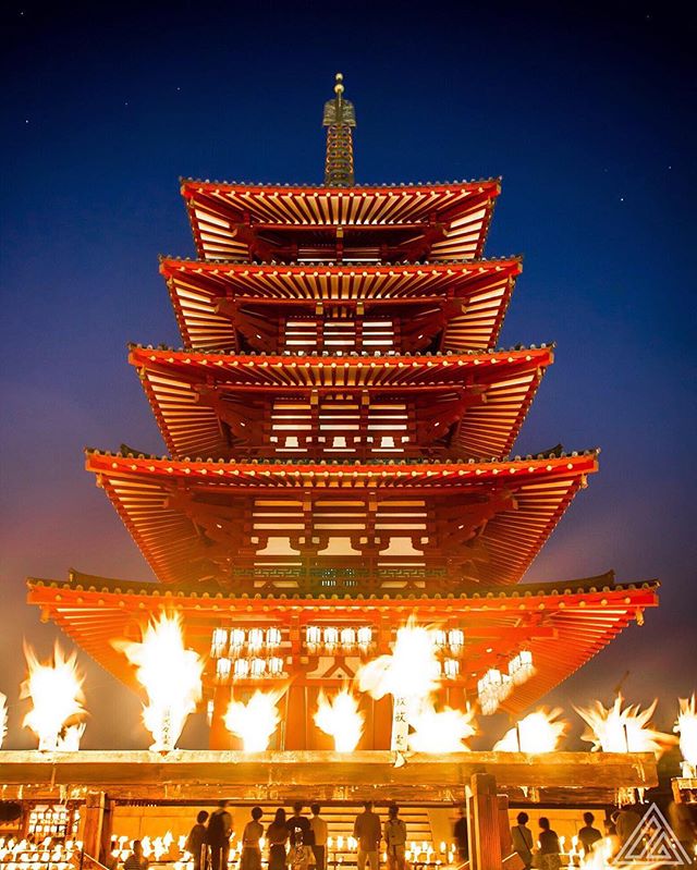 Manto Kuyo au temple Shitennoji