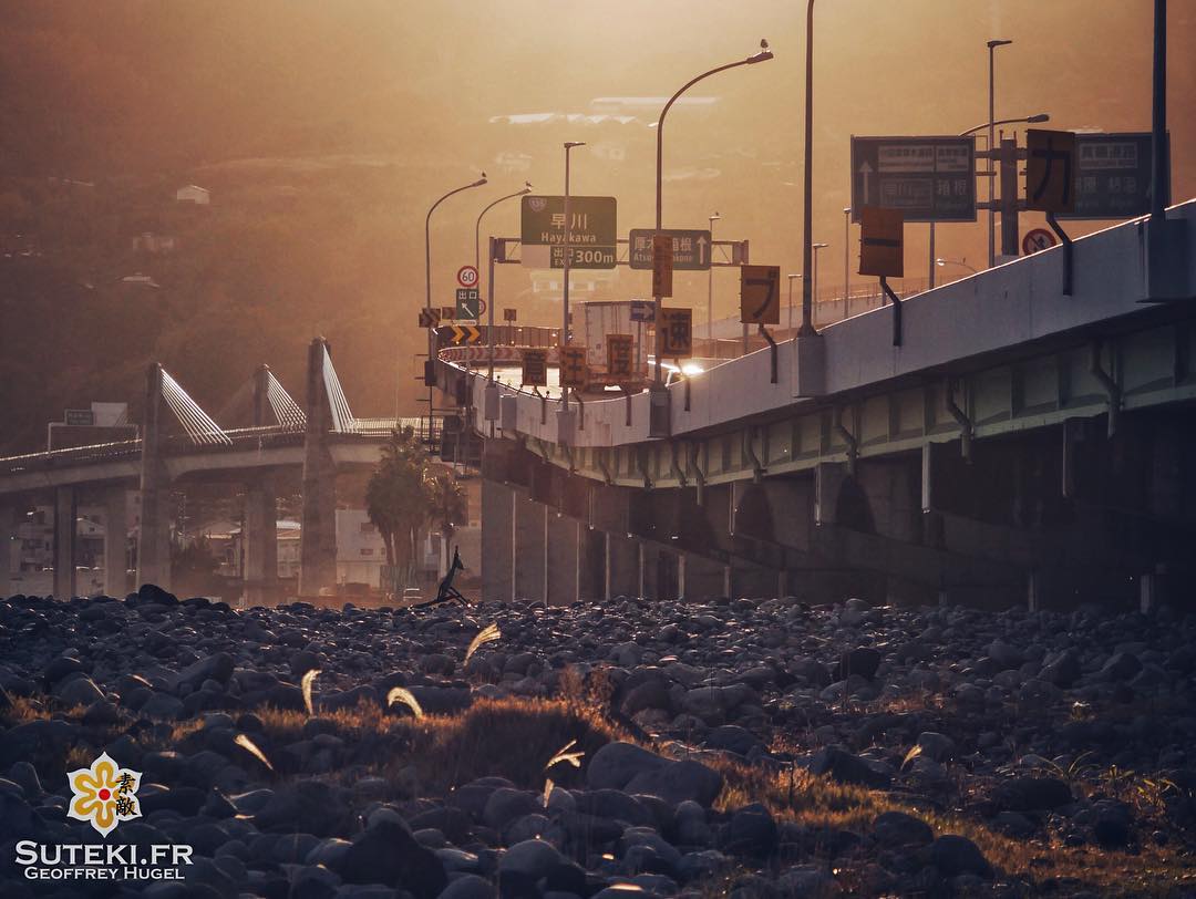 Ambiance apocalyptique en fin de journée #japon