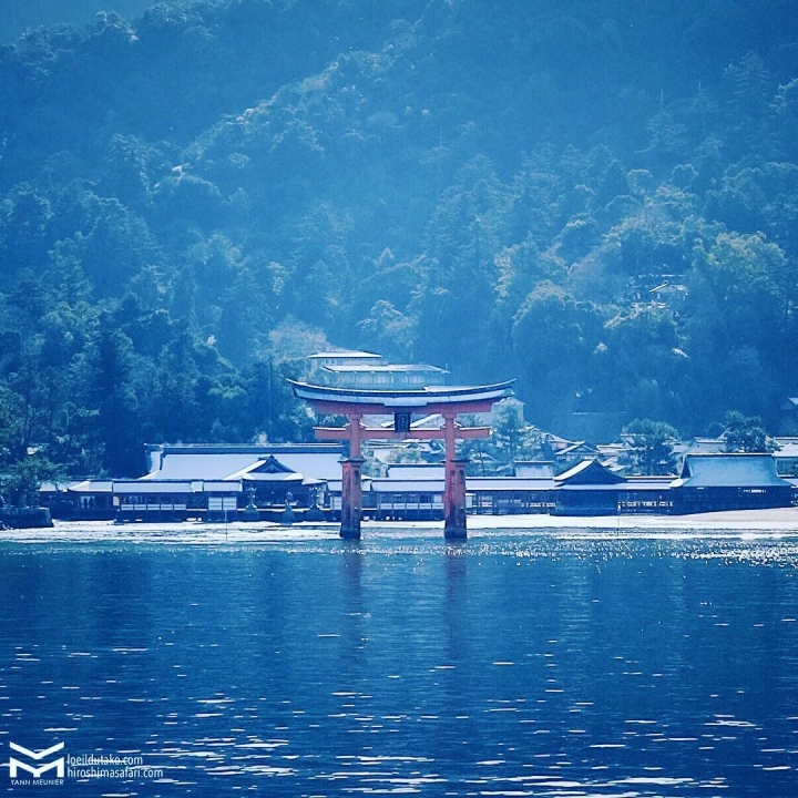 Le sanctuaire d’Itsukishima avec un reliquat de neige.