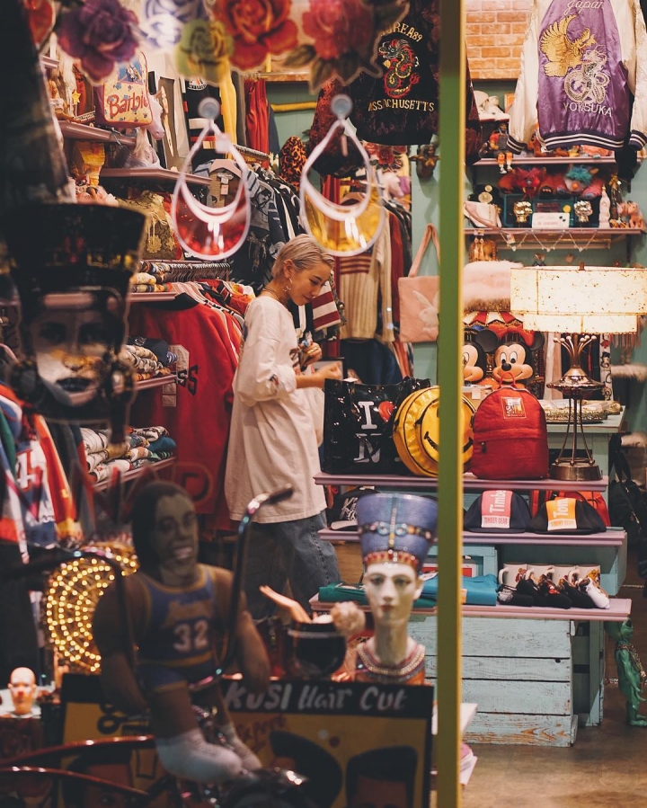 Les détails qui fourmillent dans les boutiques de Harajuku offrent à ce quartier cette atmosphère si particulière