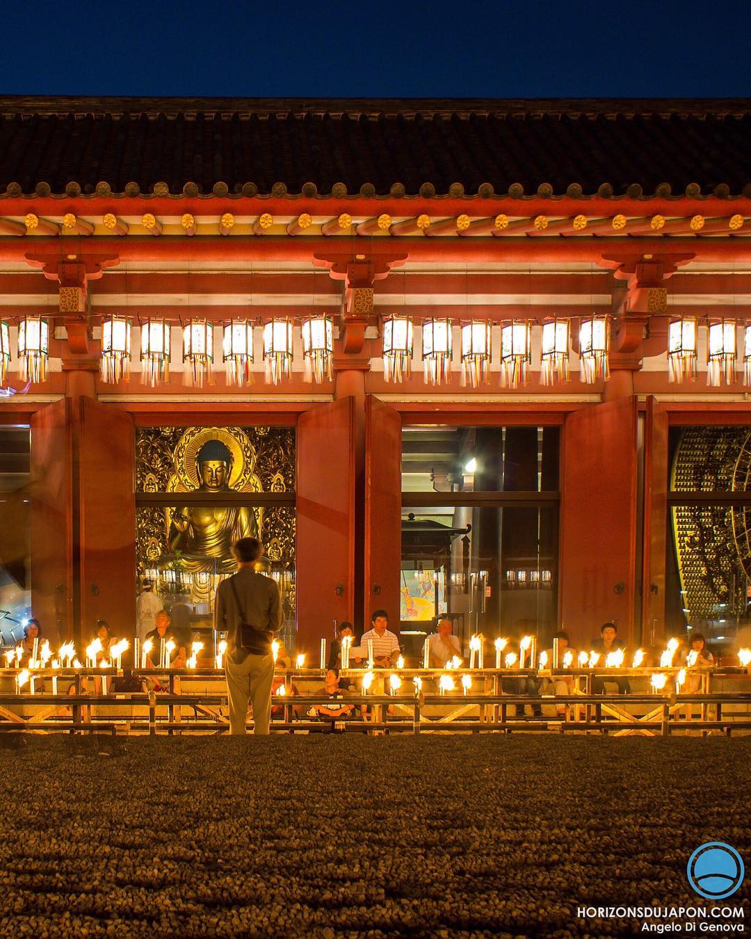 Il est temps de se retrouver face à Bouddha pour commémorer les âmes défuntes qui accompagnent notre vivant
#osakasafari #japonsafari