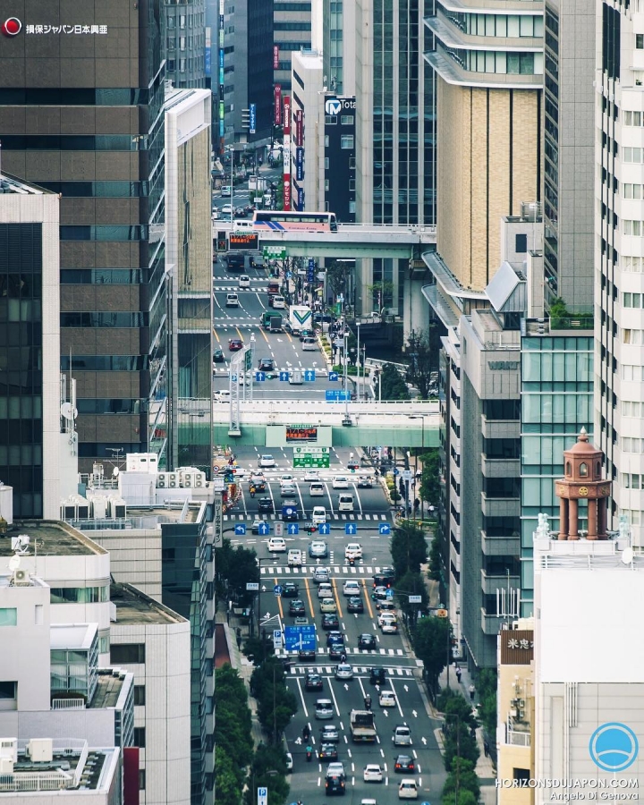 Les couloirs de la ville 
#osaka #osakasafari #japonsafari