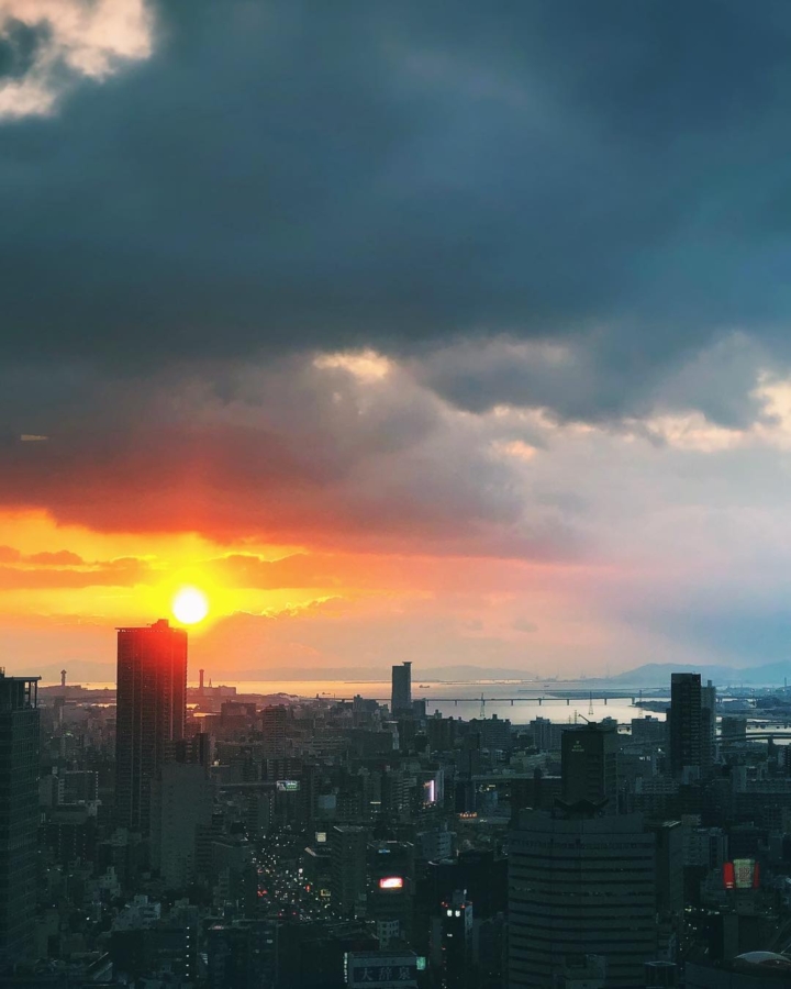 Le coucher de soleil d’hier soir était plutôt chouette :)
#osakasafari #osaka #japonsafari